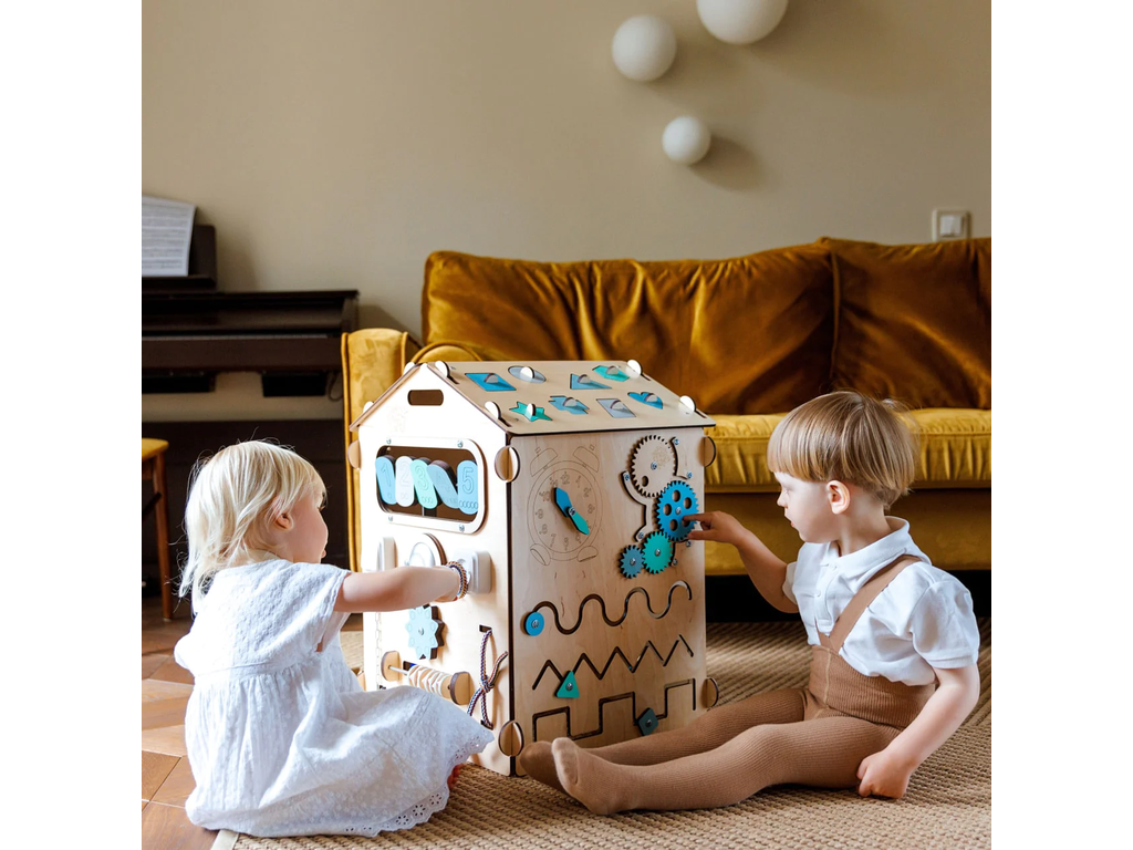 BusyKids Activity -leikkimökki – valmistajan tuotekuva