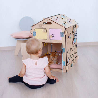 BusyKids Activity -leikkimökki – valmistajan tuotekuva