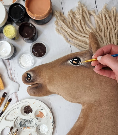 Super Hobby Horse Premium A3 – palomino – valmistajan kuva 10; kuvan varusteet eivät määritä paketin sisältöä
